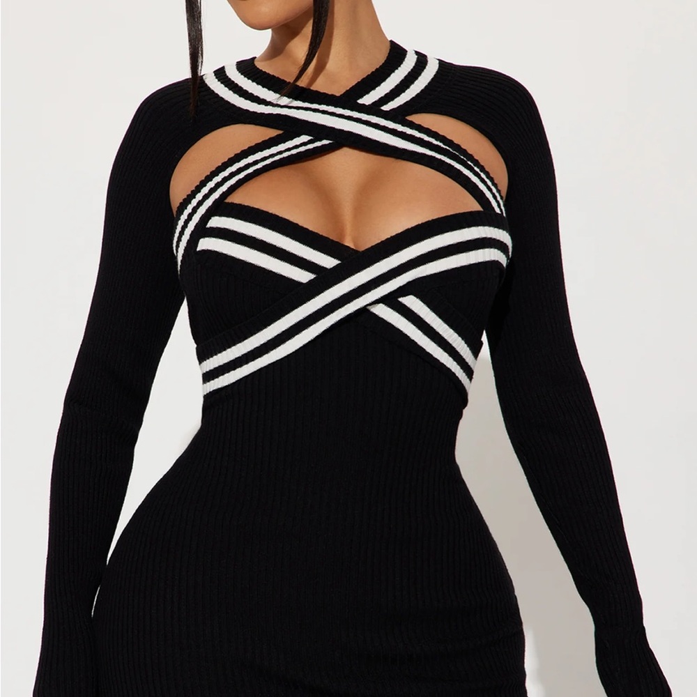 Fashion Nova Black and White Sweater Midi Dress